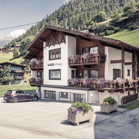 Madle - B&B Sölden Zewnętrze zdjęcie